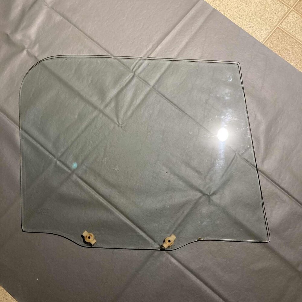 Jeep CJ7 CJ8 76-86 Driver Left Front Door Window Glass Full Hard Door